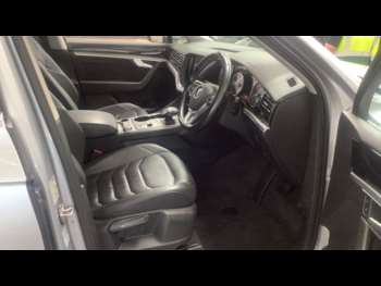 Used Volkswagen Touareg 2019 for sale - 74659277: Photo