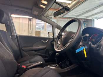 Used Honda Jazz 2015 for sale - 75275372: Photo