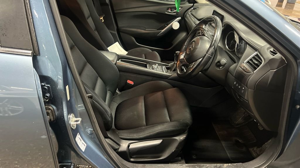 Used Mazda Mazda6 2015 for sale - 76973555: Photo 2