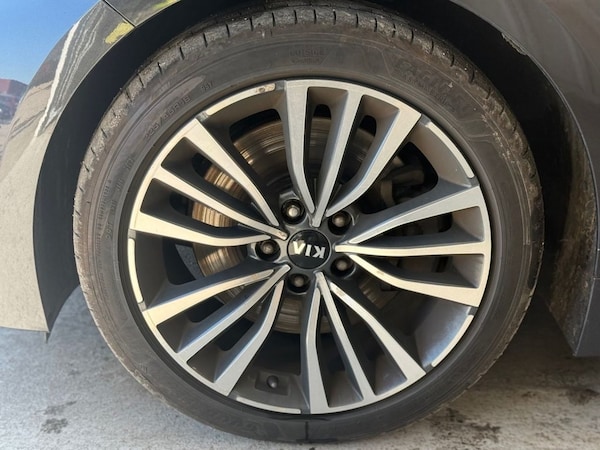 Used Kia Stinger 2018 for sale - 74002093: Photo 33