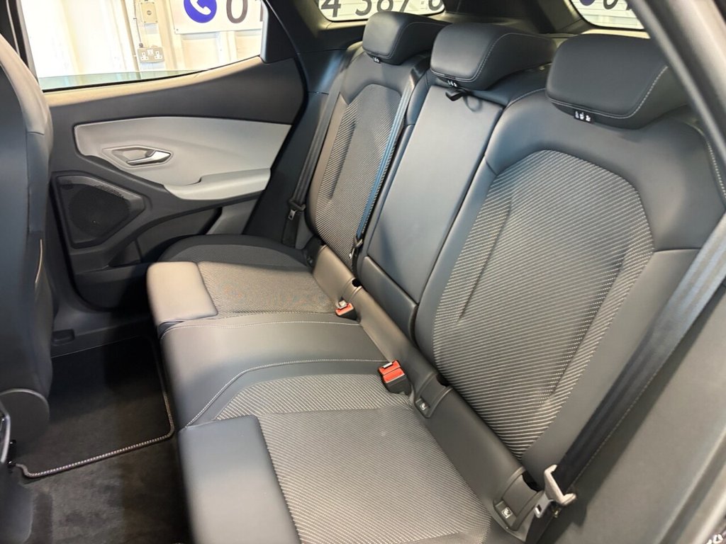 Used Ford Explorer 2025 for sale - 76445840: Photo 27