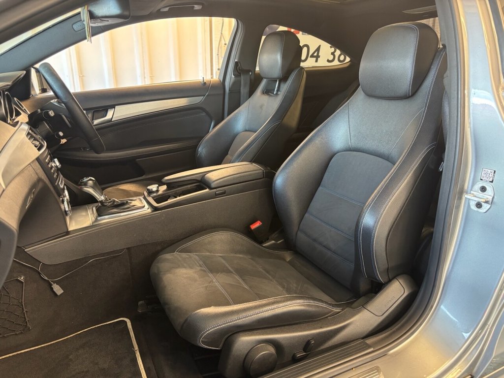 Used Mercedes-Benz C Class 2015 for sale - 76547071: Photo 12