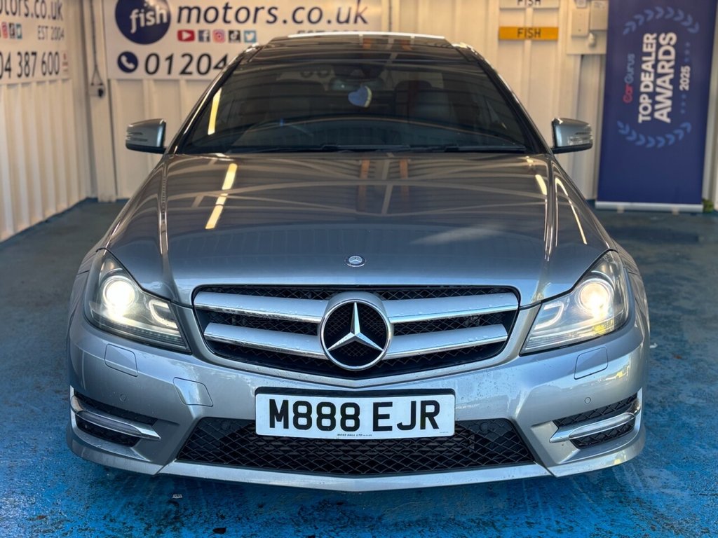 Used Mercedes-Benz C Class 2015 for sale - 76547071: Photo 4