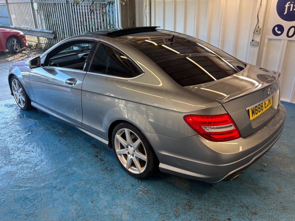 Used Mercedes-Benz C Class 2015 for sale - 76547071: Photo 6