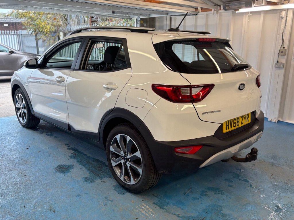 Used Kia Stonic 2018 for sale - 76210645: Photo 14