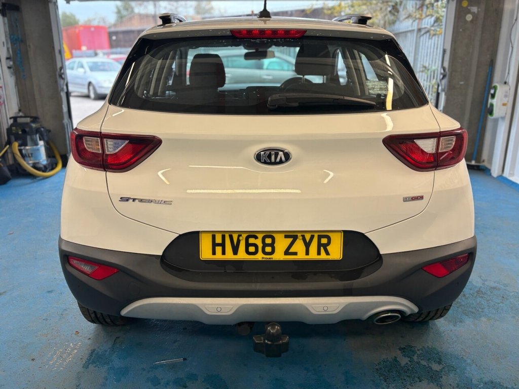 Used Kia Stonic 2018 for sale - 76210645: Photo 18