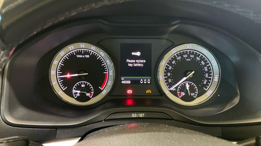 Used Skoda Karoq 2018 for sale - 77879933: Photo 13