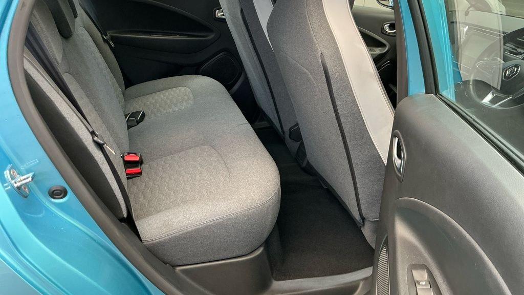 Used Renault Zoe 2021 for sale - 78200475: Photo 12