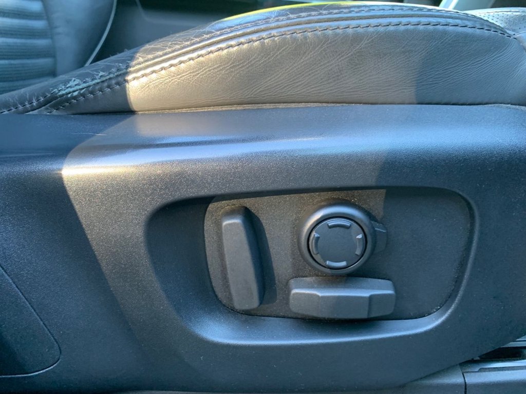 Used Land Rover Discovery 2017 for sale - 75936896: Photo 29