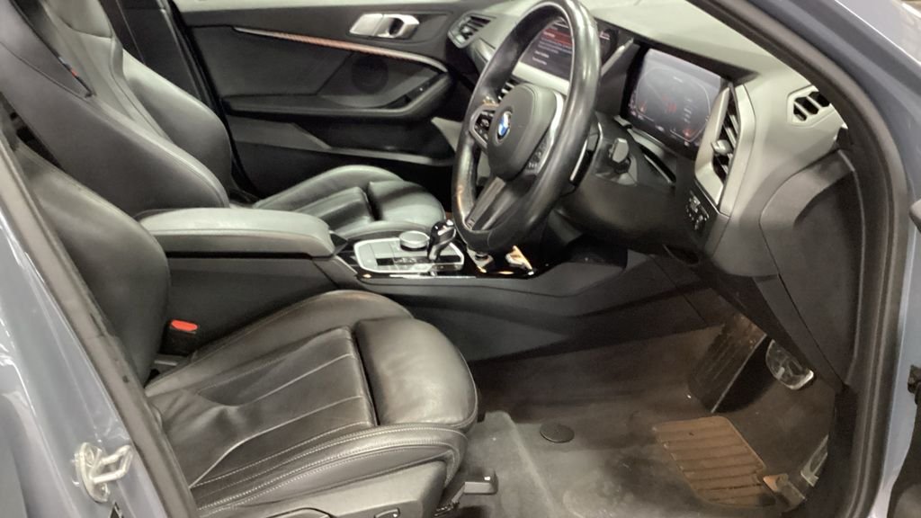 Used BMW 1 Series 2020 for sale - 77133440: Photo 2