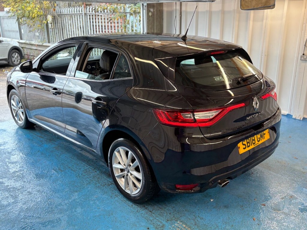 Used Renault Megane 2018 for sale - 76019105: Photo 8
