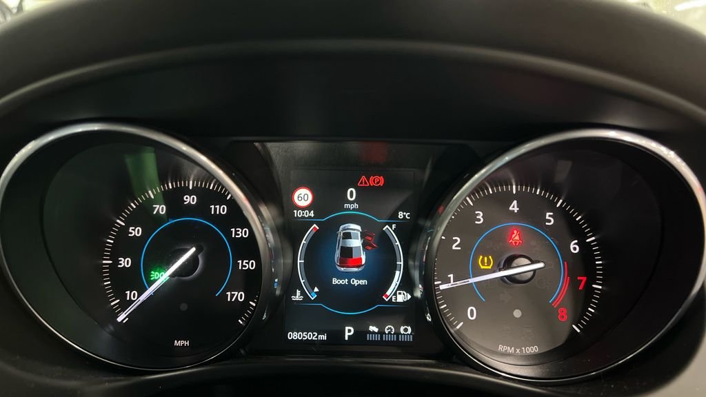 Used Jaguar XE 2016 for sale - 77621705: Photo 14