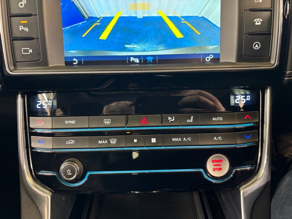 Used Jaguar XE 2016 for sale - 77621705: Photo 19