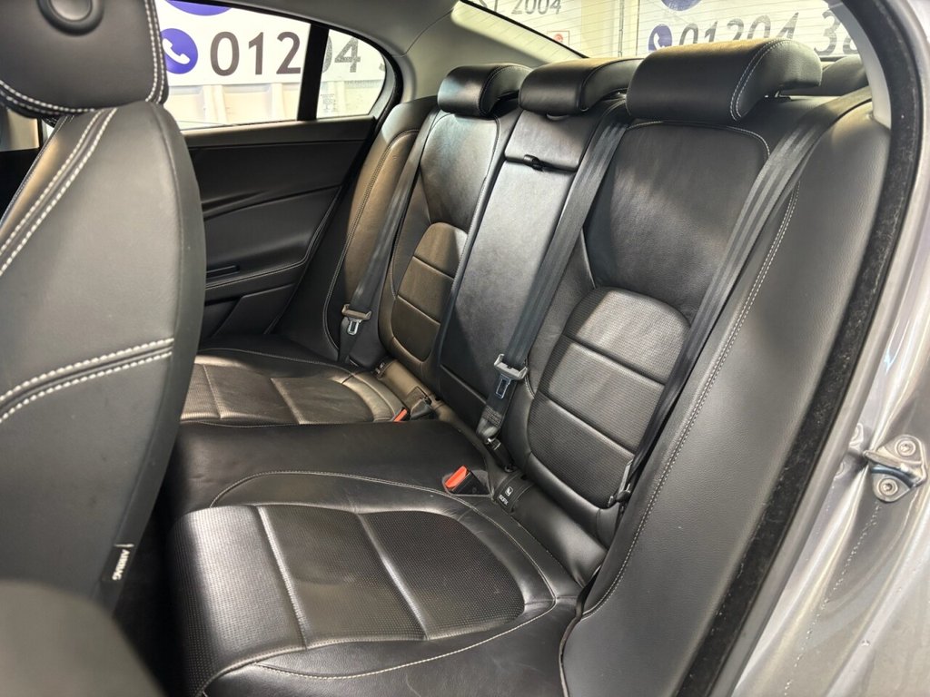 Used Jaguar XE 2016 for sale - 77621705: Photo 24