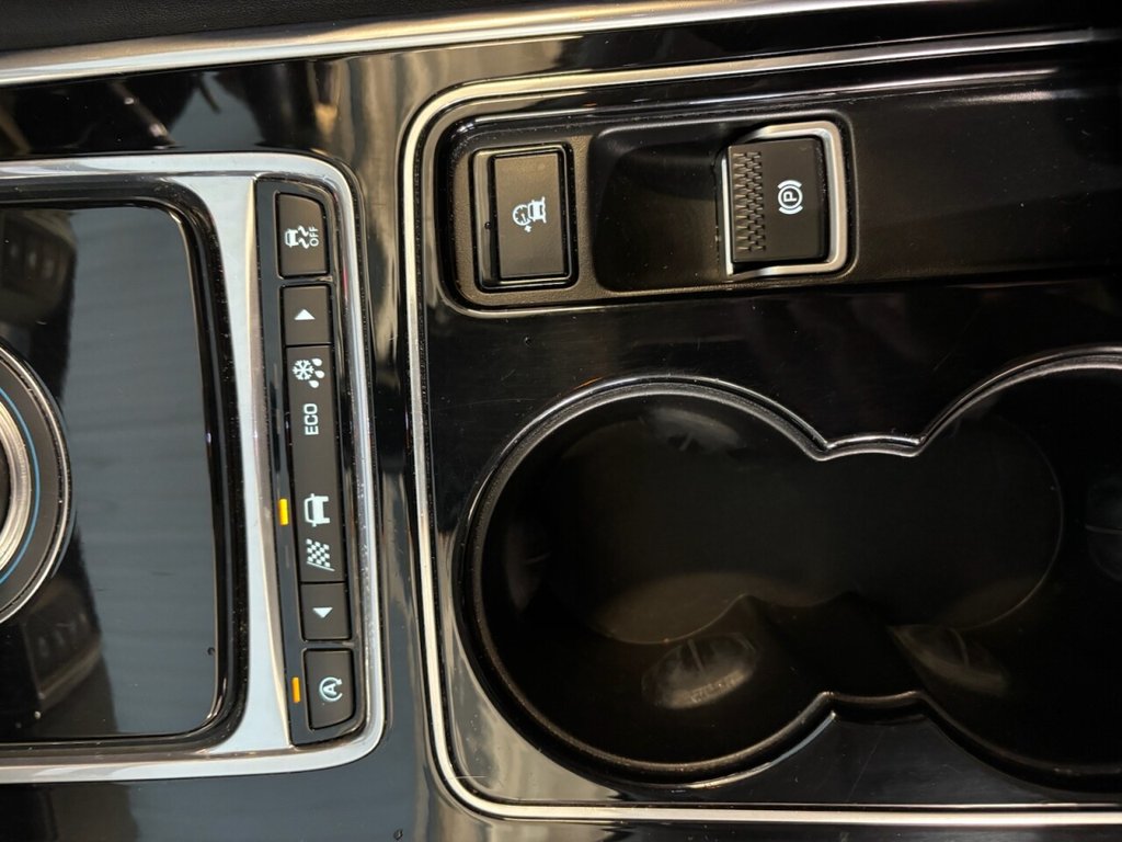 Used Jaguar XE 2016 for sale - 77621705: Photo 25