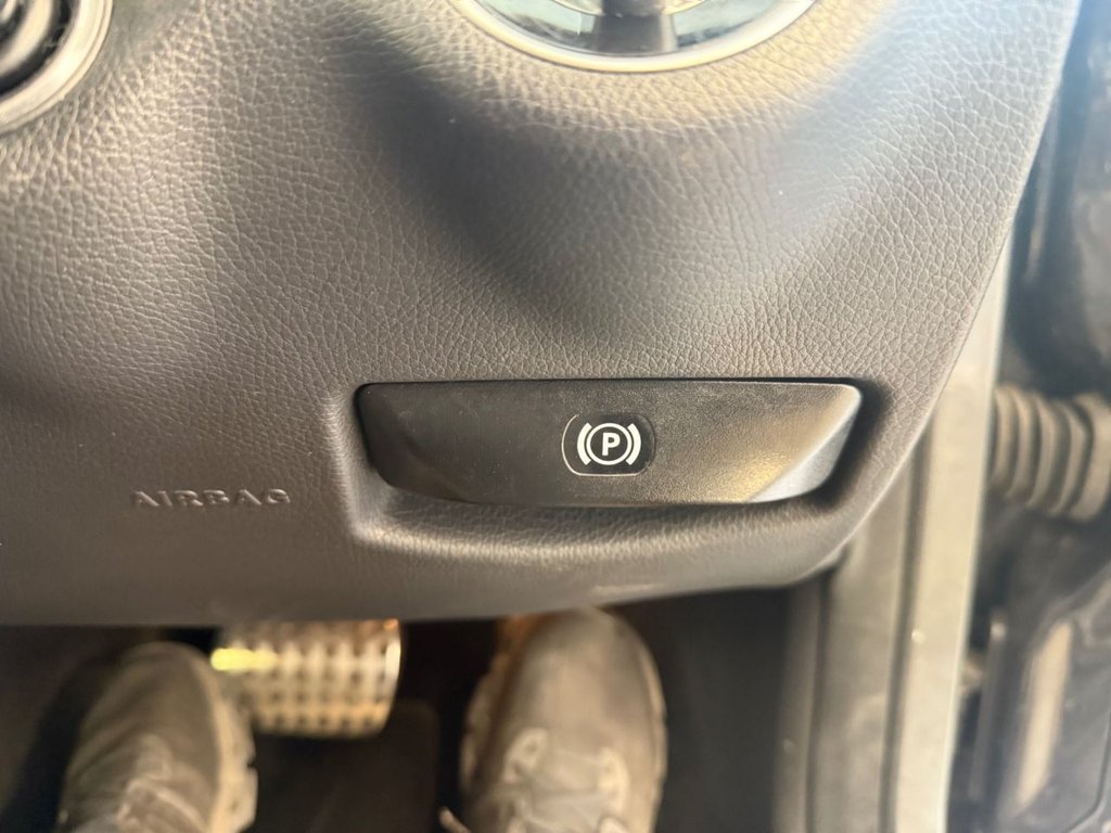 Used Mercedes-Benz C Class 2011 for sale - 77227519: Photo 32