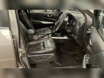 Used Nissan Navara 2020 for sale - 76280096: Photo 3