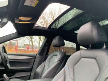 Used BMW 6 Series Gran Turismo 2018 for sale - 73713213: Photo