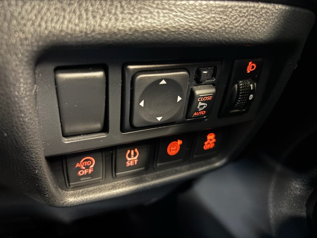 Used Nissan Juke 2017 for sale - 76570366: Photo 17