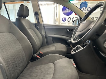 Used Hyundai i10 2012 for sale - 75410987: Photo