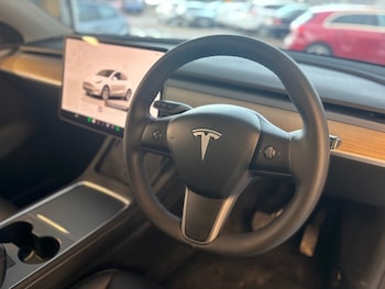 Used Tesla Model Y 2022 for sale - 76345793: Photo