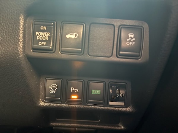 Used Nissan X-Trail 2015 for sale - 75607329: Photo 24