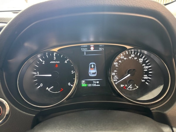 Used Nissan X-Trail 2015 for sale - 75607329: Photo 33