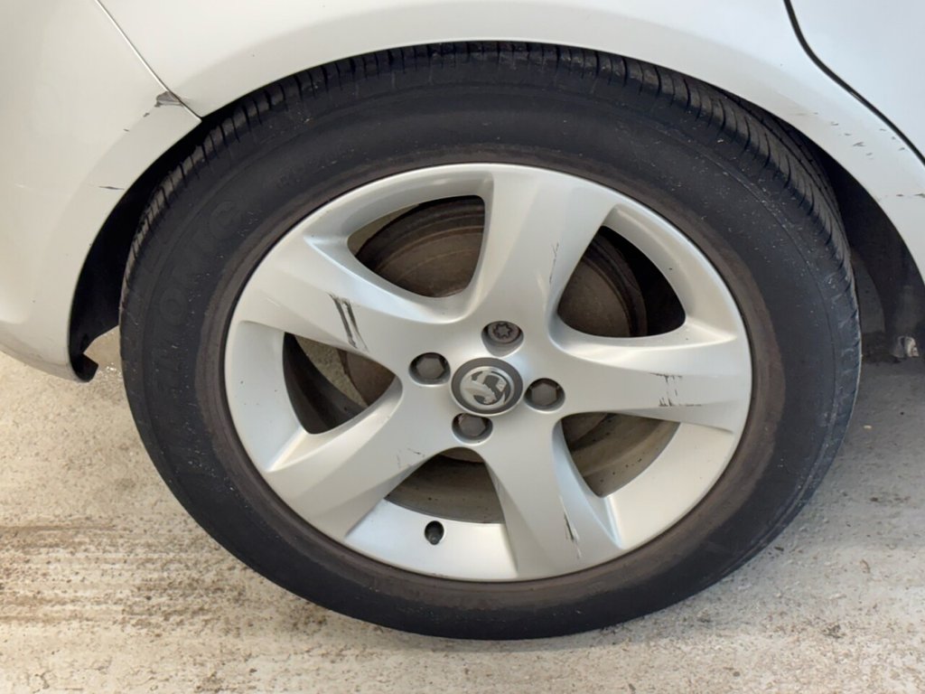 Vehicle 33