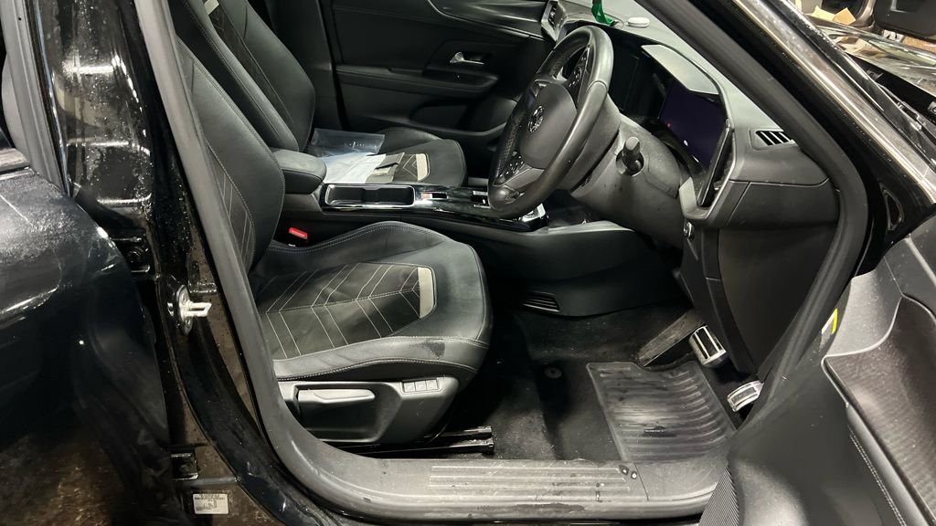 Used Vauxhall Mokka 2023 for sale - 77437077: Photo 2