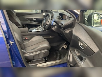 Used Peugeot 3008 2019 for sale - 77849956: Photo