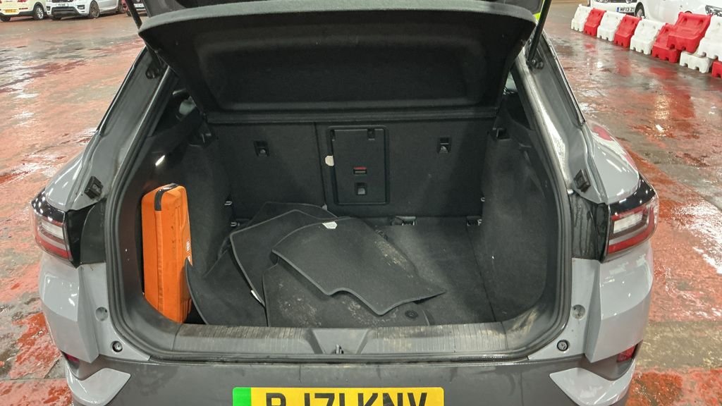 Used Volkswagen ID.4 2021 for sale - 76559189: Photo 7