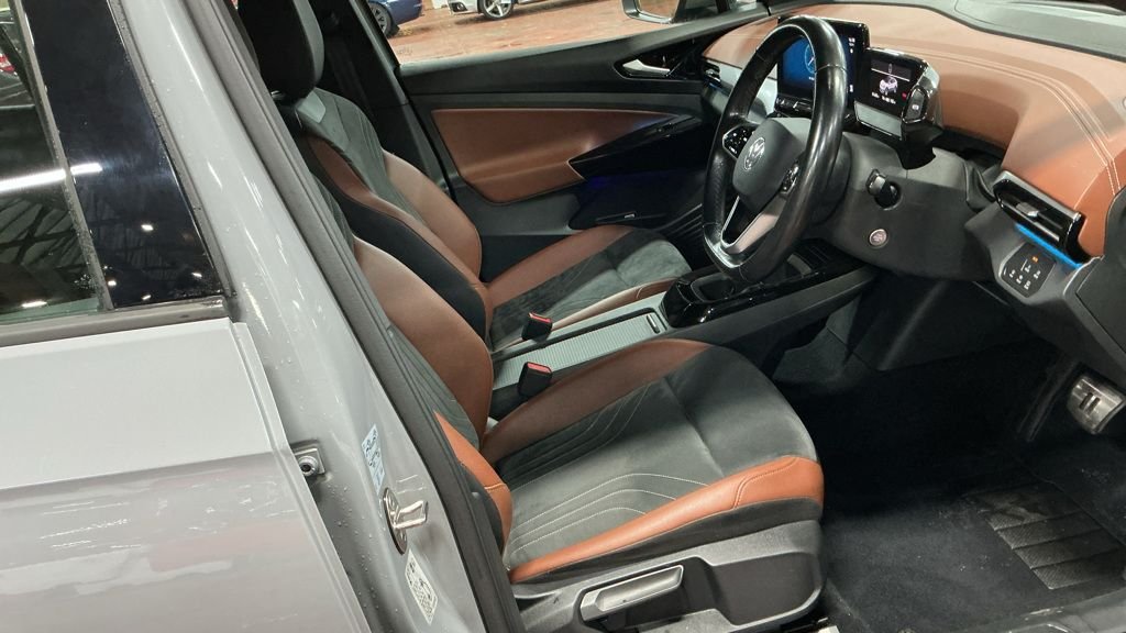 Used Volkswagen ID.4 2021 for sale - 76559189: Photo 9