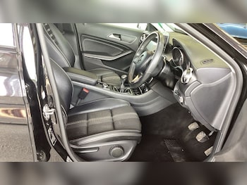 Used Mercedes-Benz GLA 2019 for sale - 79370479: Photo