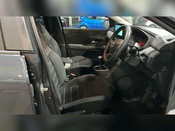 Used Dacia Jogger 2022 for sale - 77356271: Photo