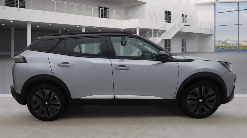 Used Peugeot 2008 2022 for sale - 77780825: Photo 9