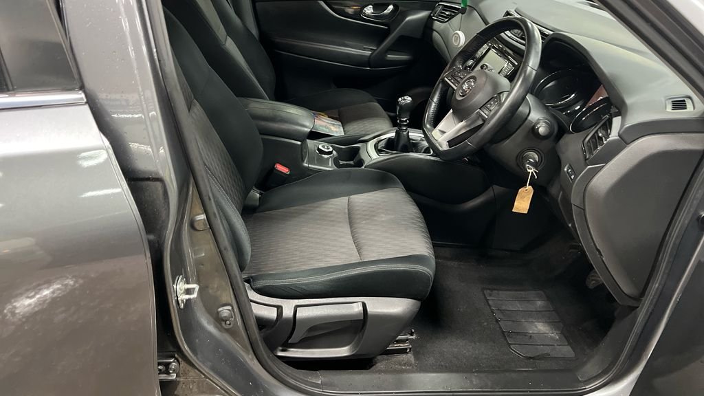 Used Nissan X-Trail 2020 for sale - 76910237: Photo 2