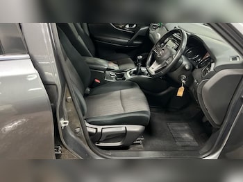 Used Nissan X-Trail 2020 for sale - 76910237: Photo