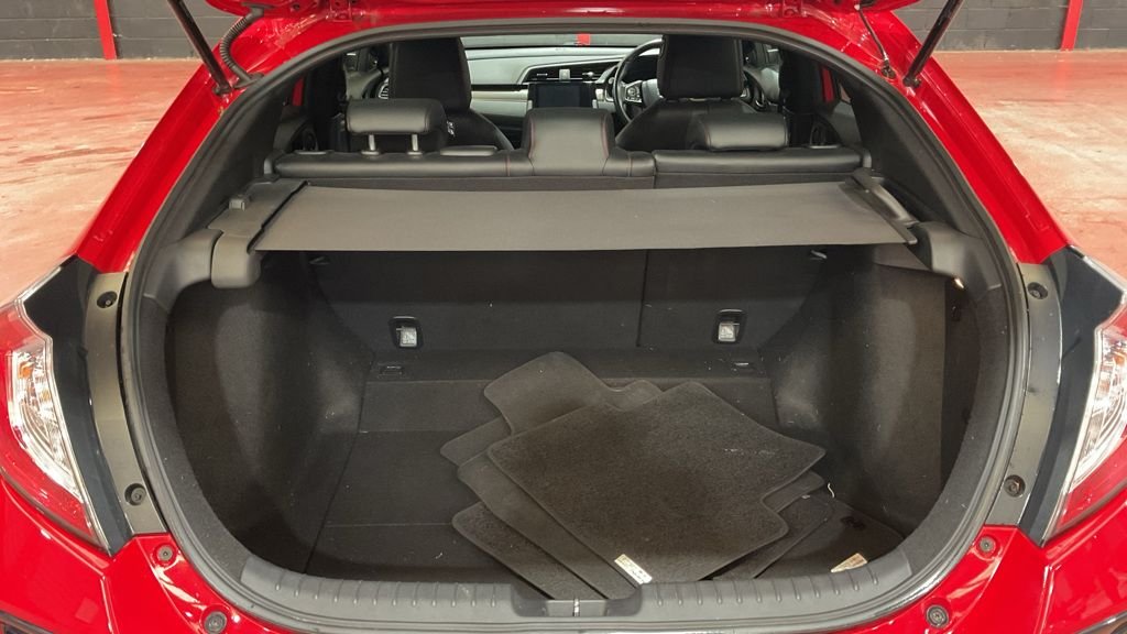 Used Honda Civic 2019 for sale - 76417390: Photo 13