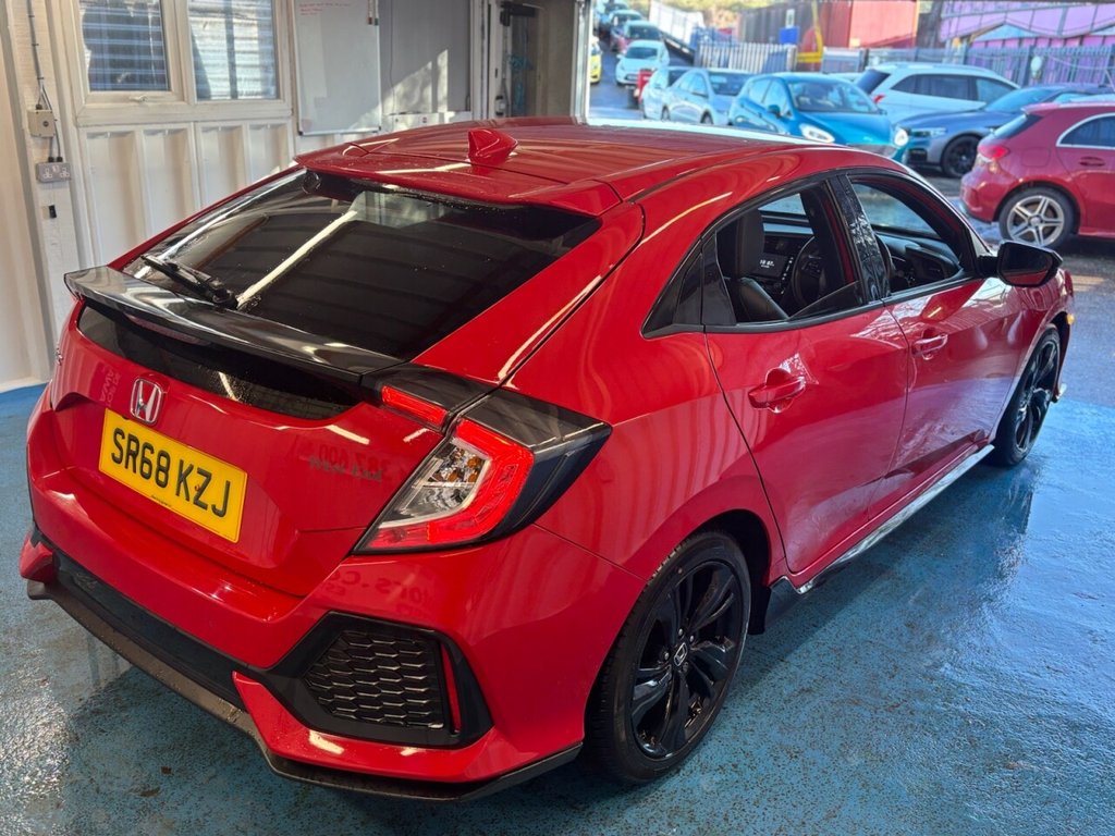 Used Honda Civic 2019 for sale - 76417390: Photo 19