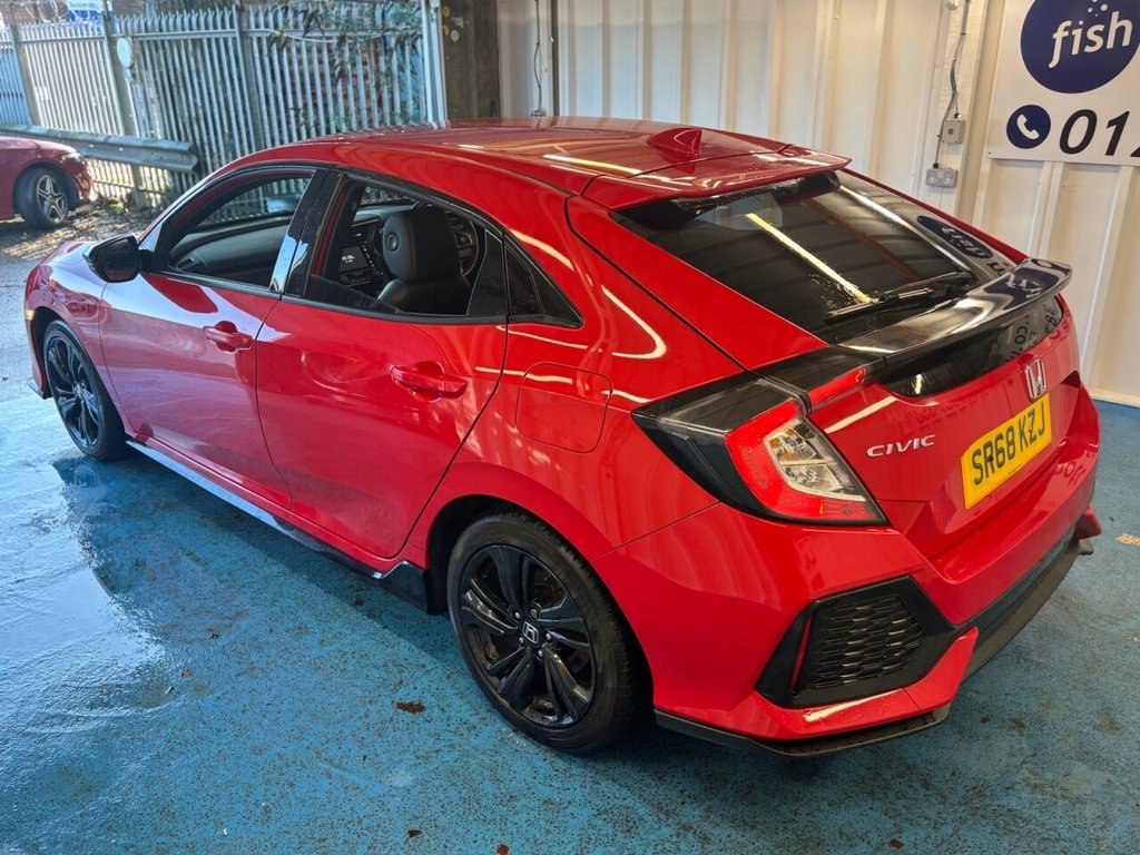 Used Honda Civic 2019 for sale - 76417390: Photo 23