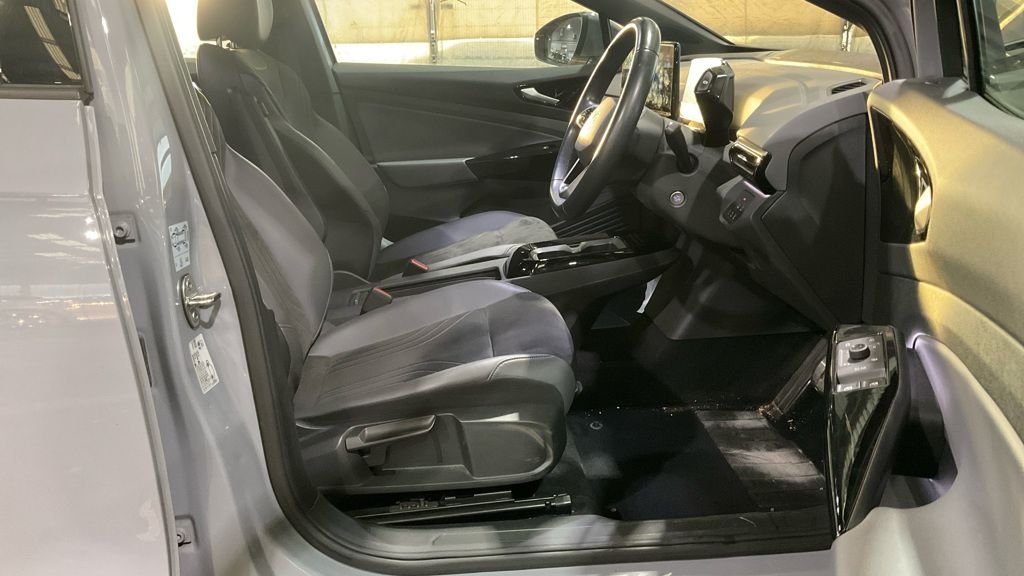 Used Volkswagen ID.4 2022 for sale - 78017368: Photo 2