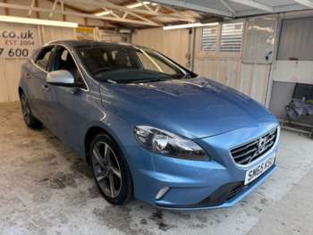 Used Volvo V40 2015 for sale - 74942546: Photo