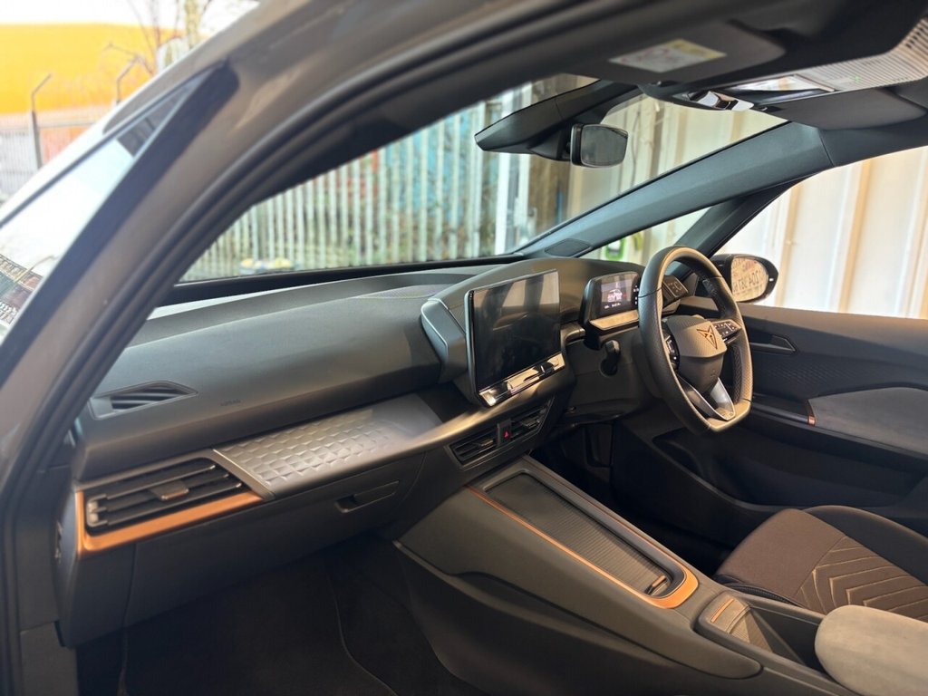 Used Cupra Born 2023 for sale - 76820755: Photo 2