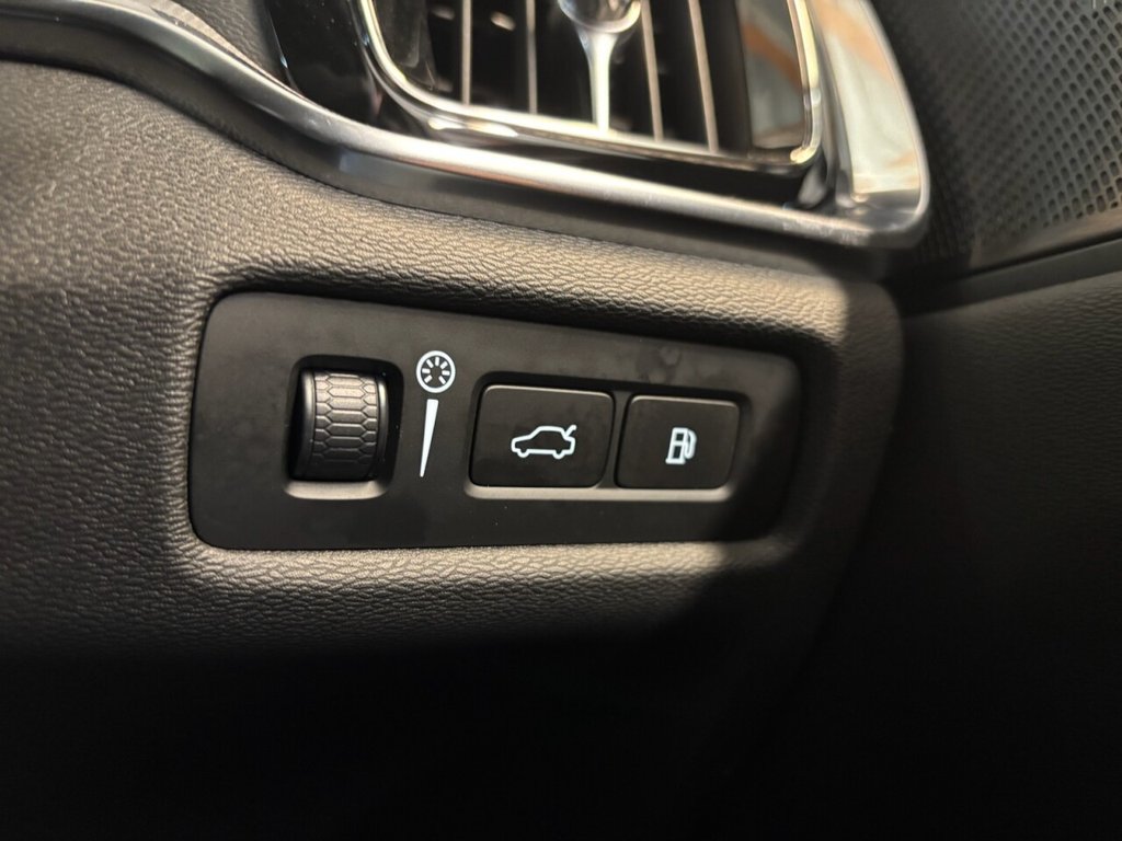 Used Volvo S60 2020 for sale - 76821138: Photo 35