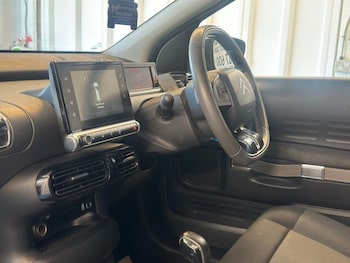 Used Citroen C4 Cactus 2017 for sale - 79450442: Photo