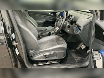Used Volkswagen ID.4 2023 for sale - 79370494: Photo
