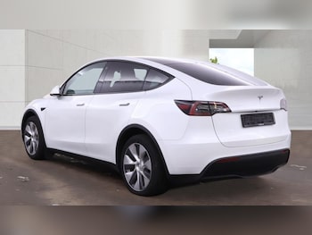 Used Tesla Model Y 2024 for sale - 79072642: Photo