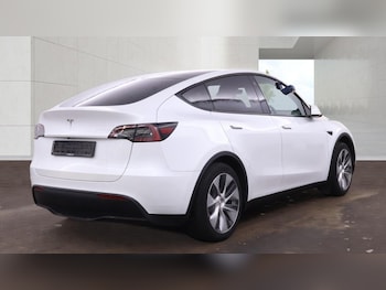Used Tesla Model Y 2024 for sale - 79072642: Photo