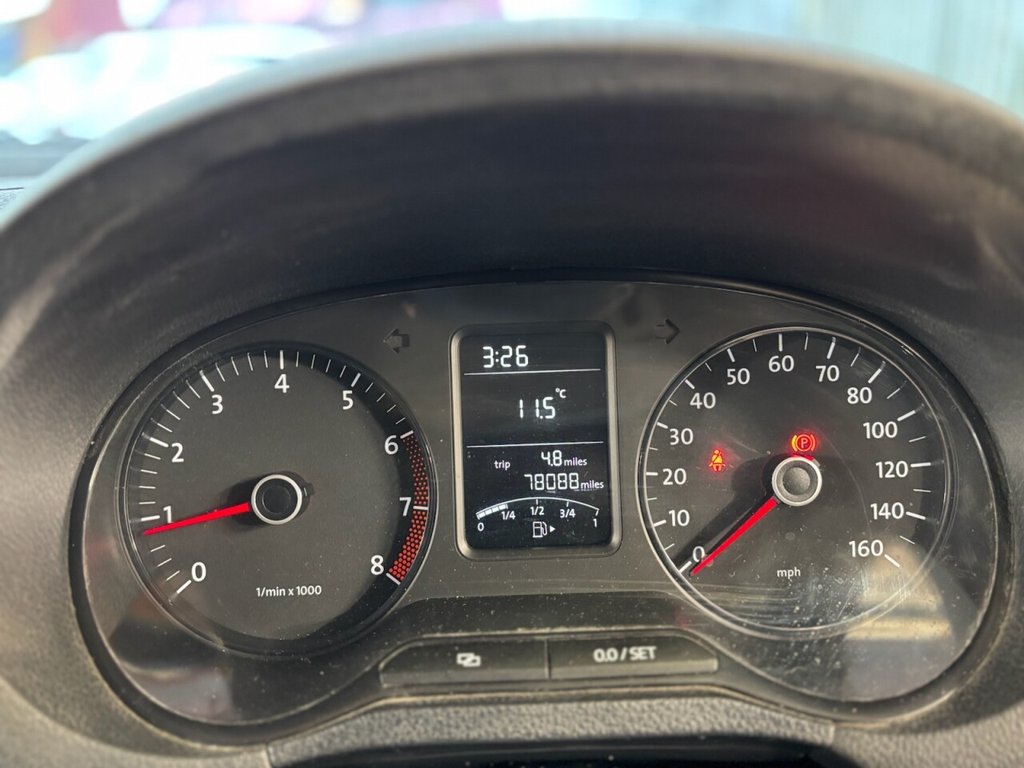 Used Volkswagen Polo 2012 for sale - 76569769: Photo 12