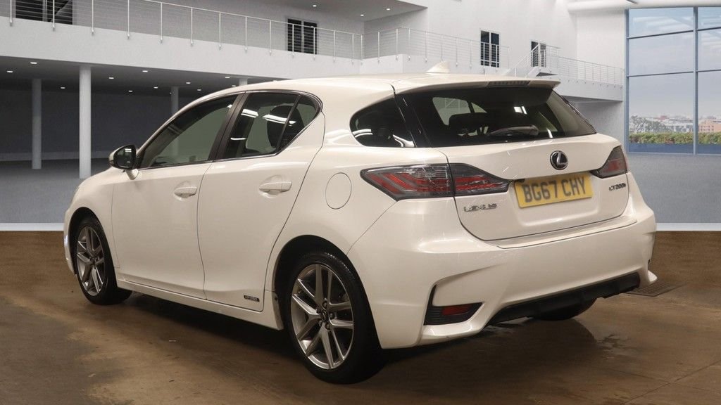 Used Lexus CT 2017 for sale - 77451916: Photo 6